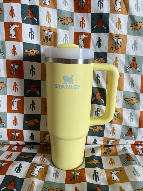 Stanley Other - Stanley Yellow 30 oz Insulated Cup with Handle